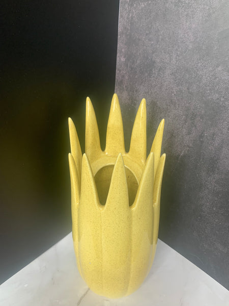 Red Wing “Spike Vase”  M1481