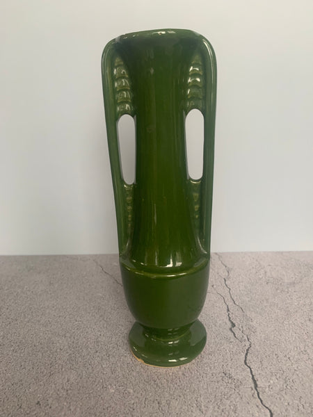 Shawnee Pottery "skyscraper" vase #1178