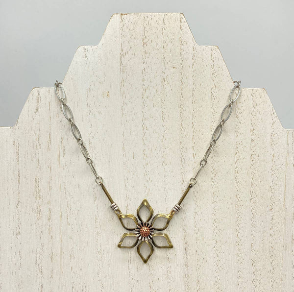 Mechanical botanical necklace