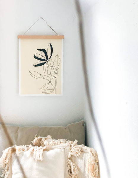 Minimalistic Wooden Magnetic Picture Hanger: 11"