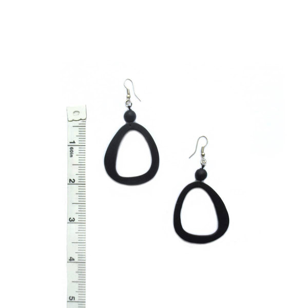 Lia black wood earrings